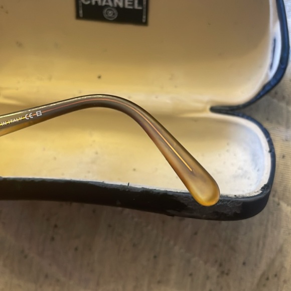Chanel Eyeglasses 3078 with Chanel Hardshell Case - Picture 6 of 7